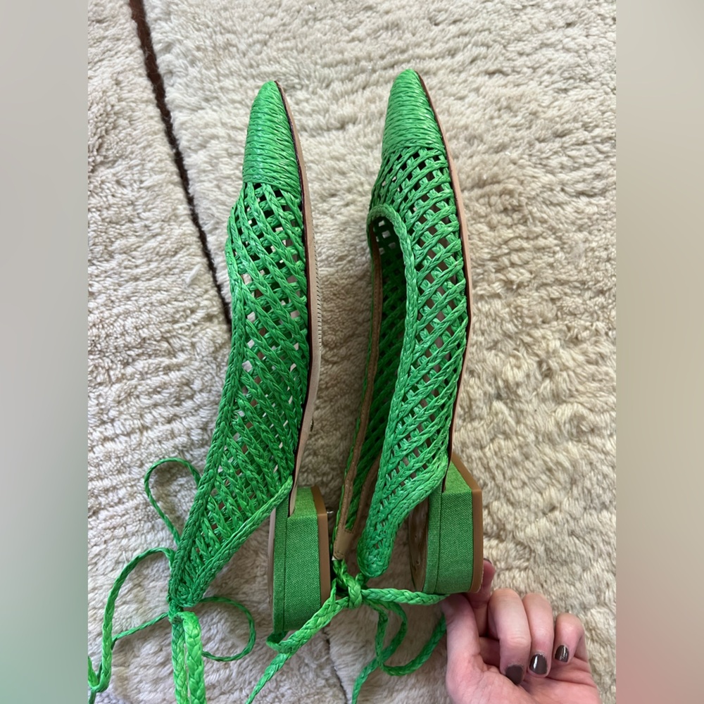 EUC $130 Antonio Melani Jennifer Sumko Green woven raffia Newport lace up flats - Picture 4 of 9